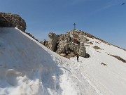 Sulle nevi primaverili del RESEGONE ad anello da Fuipiano-8apr24- FOTOGALLERY